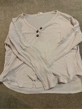 Tilly's Light Beige Waffle Knit V-Neck Sweater with Button Detail